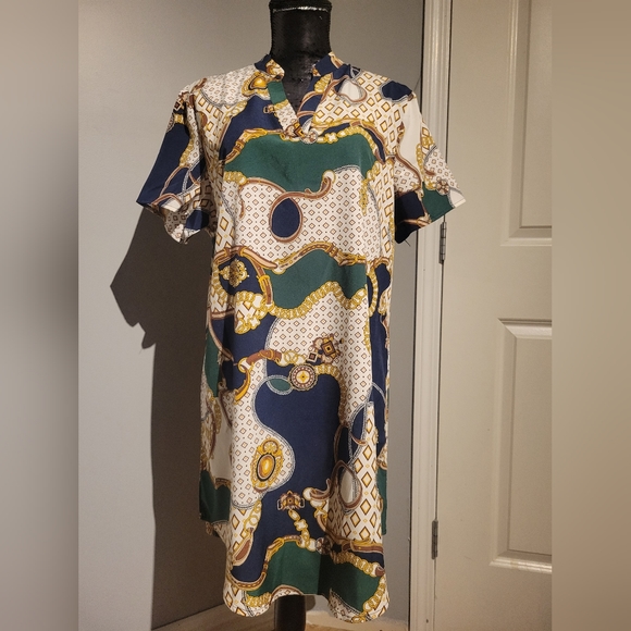 Mid length Dress XL - Picture 2 of 4